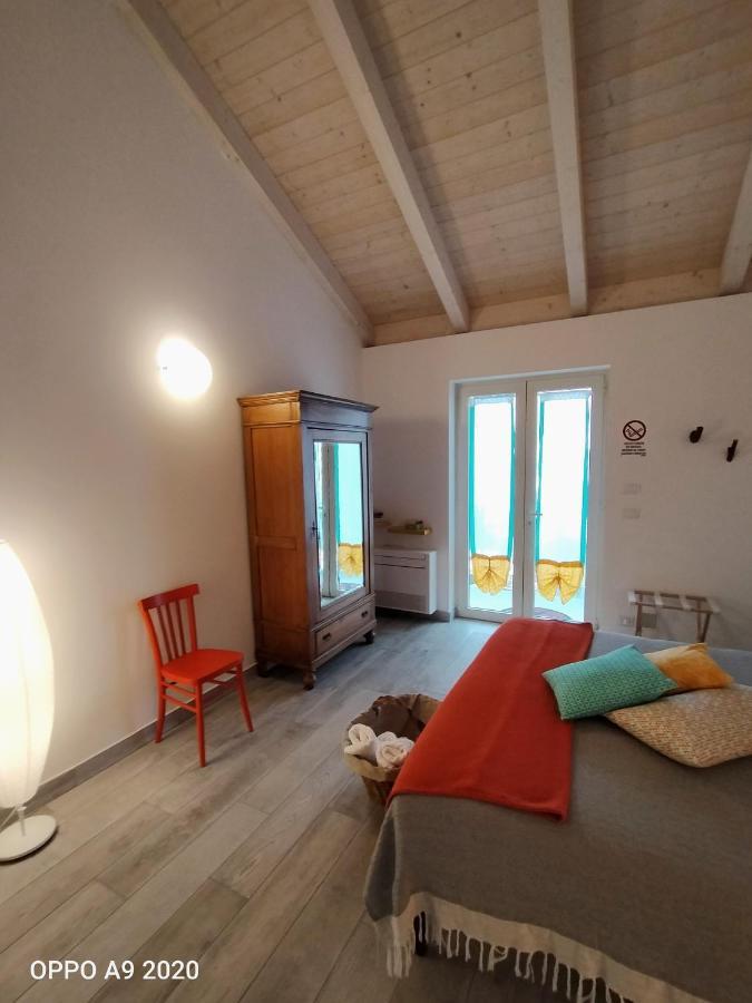 B&B Madonna Degli Airali Vezza d'Alba Luaran gambar