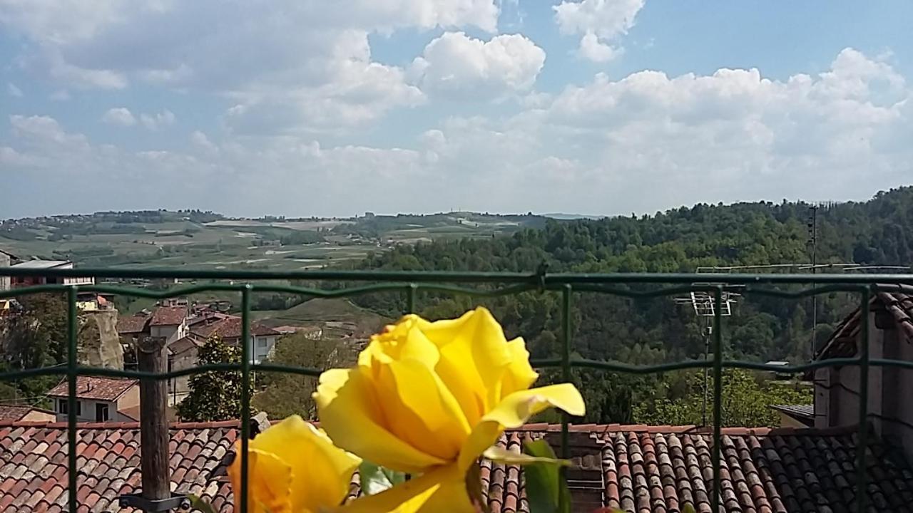 B&B Madonna Degli Airali Vezza d'Alba Luaran gambar